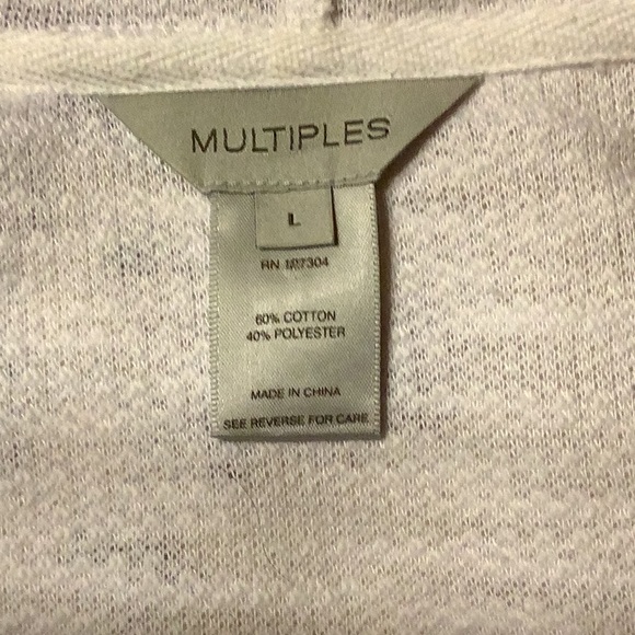 Multiples white hooded jacket with 3/4 sleeves.Size large in excellent condition - Picture 10 of 11